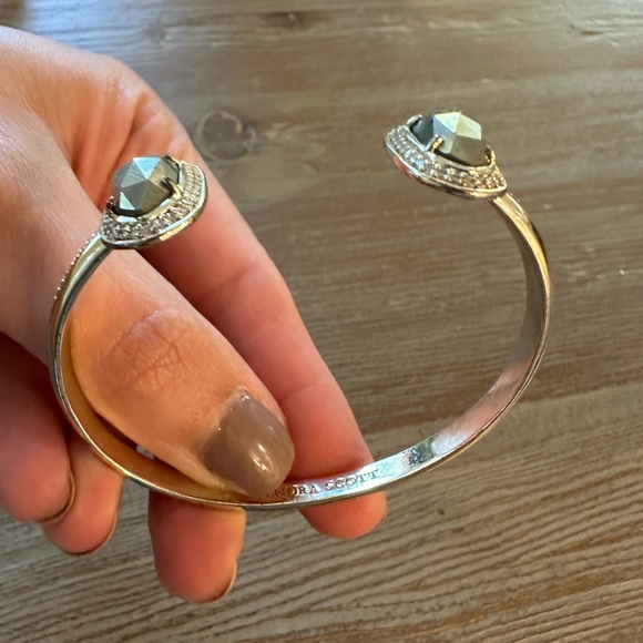 Kendra Scott Bracelet - Picture 4 of 8